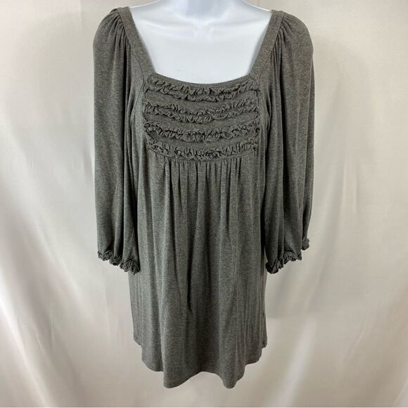 Karen Kane Grey tunic with ruffle front - Picture 1 of 5
